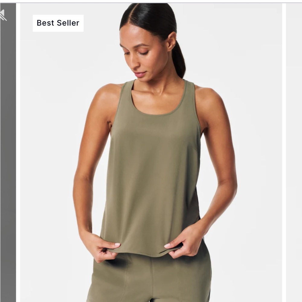 Spanx on the move curved hem tank